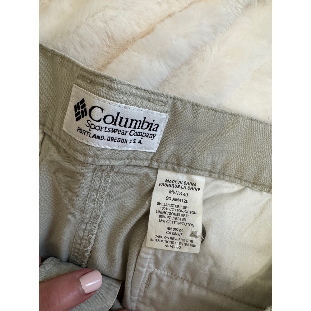 Columbia Mens Tan Khaki Cargo Shorts Pleated Side Elastic Vintage Utility Dad 40 - Picture 3 of 13